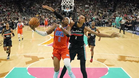 “辨识卓越：裁判杨瀚森干扰球争议？罚球后球势分析”